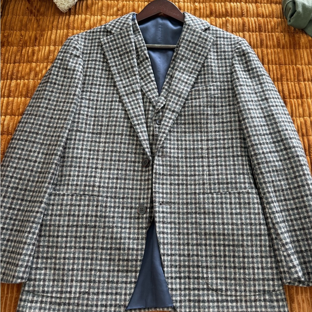 Suitsupply Suit